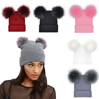 Gorro de Lana Tejido Doble para Mujer con Bola Decorativa - Image 13