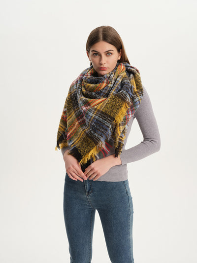 Chal Triangular Escocés para Otoño e Invierno - Amplio y Versátil - Image 71