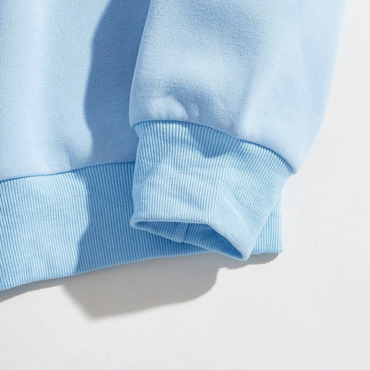 Blusa Suelta de Manga Larga con Letras - Diseño Rejuvenecedor en Colores Sólidos - Image 10