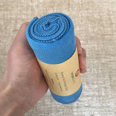 Toalla Cuadrada Absorbente para Yoga y Fitness - Image 17