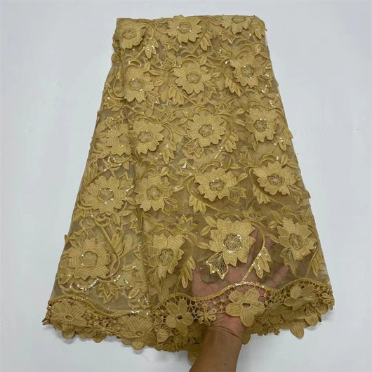 Tela de Encaje Soluble en Agua con Lentejuelas y Flores Bordadas - Image 9