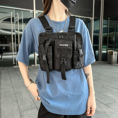 Bolsa Pechera Street Style con Correa Ajustable - Image 6