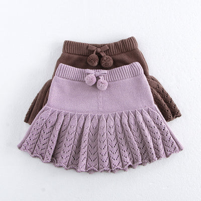 Falda Pantalón Plisada Retro Hueca para Niñas - Image 4
