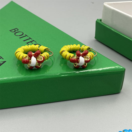 Aretes Esmaltados con Flores Personalizadas - Image 7