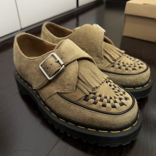 Zapatos de Cuero Unisex con Borlas - Estilo Versátil para Él y Ella - Image 14