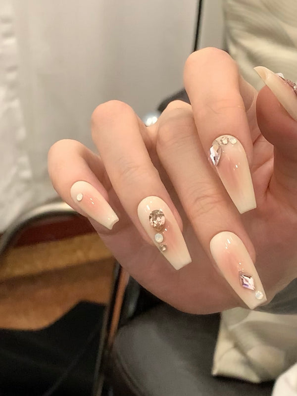 Esmalte de Uñas Personalizable Tono Beige Melocotón - Uso Diario Suave