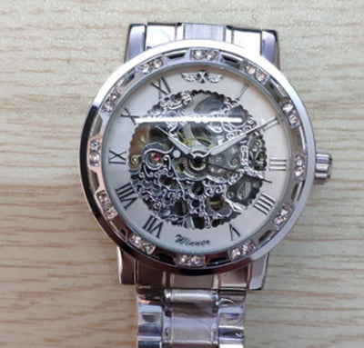 Reloj Mecánico Hueco con Cristales Brillantes - Image 2