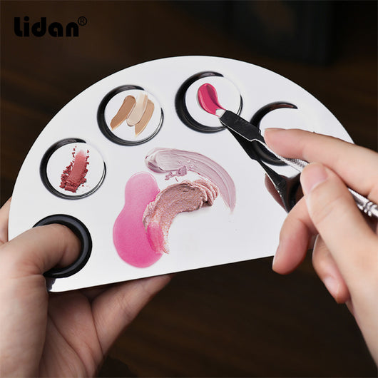 Paleta de Manicura Profesional en Acero Inoxidable con Herramientas de Precisión - Image 3