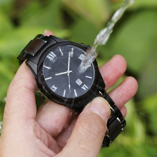 Reloj de Cuarzo para Hombre con Sándalo Negro - Image 4