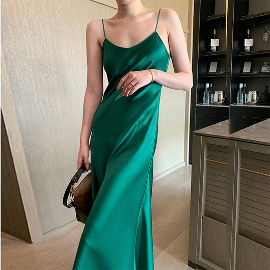 Vestido Slip de Acetato Satinado - Diseño Versátil Ajustable - Image 17