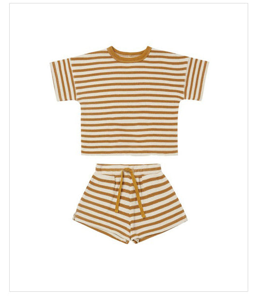 Conjunto de Dos Piezas para Niña con Shorts y Blusa Acanalada a Rayas - Image 8