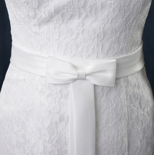 Vestido de Novia Cola Sirena Hombro Único Ajustado - Image 4