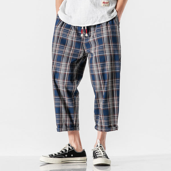 Pantalones Casuales a Cuadros Estilo Asiático con Detalles Desgastados - Image 6