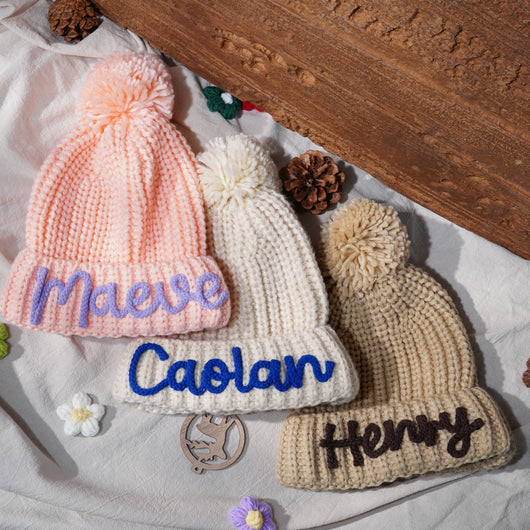 Gorro Infantil de Ganchillo Personalizado con Letras 3D - Tejido a Mano - Image 10