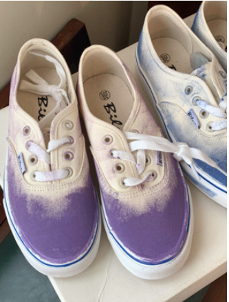 Zapatillas Canvas con Graffiti: Estilo Urbano para el Verano - Image 5