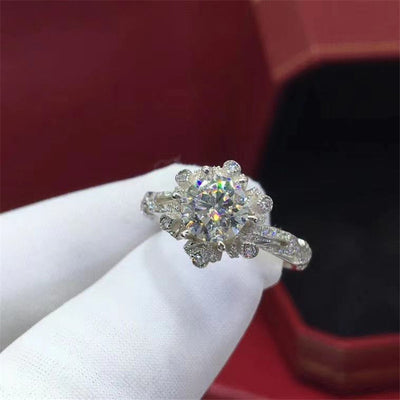 Anillo de Moissanita Calada Vintage para Mujer - Image 7