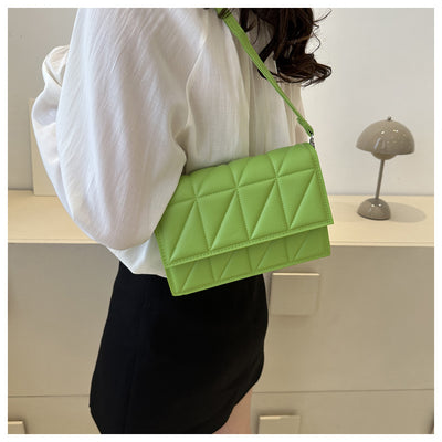 Bolso de Hombro Trendy para Viajes y Uso Diario - Image 10