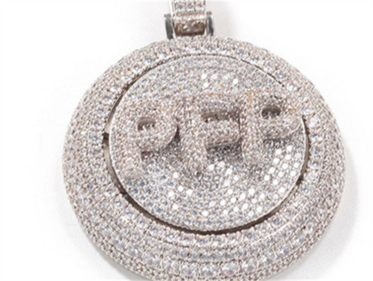 Dije Hip Hop Personalizado Giratorio con Letras y Circonitas Micro Incrustadas - Image 9