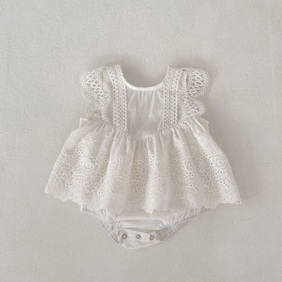 Jumpsuit Triangular con Encaje Calado y Bordado - Image 16