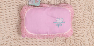 Almohada Ortopédica de Algodón Puro para Bebé - Diseño Ergonómico Anti-Plagiocefalia - Image 3