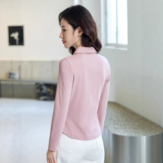 Polera Minimalista Slim Fit con Cierre de Medio Largo para Mujer - Image 2