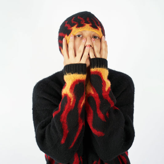 Gorro de Invierno Degradado Llamas - Estilo Urbano y Personalidad