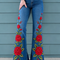 Jeans Acampanados con Bordado de Rosas Vintage