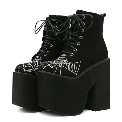 Botas Dr Martens Gothic Ultra Altas con Suela Gruesa y Diseño de Telaraña - Image 5