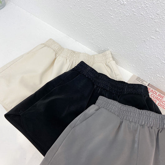 Shorts de Cuero Talle Alto y Ajustado - Image 7