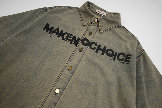 Camisa Denim Desgastada con Letras Waste para Hombre - Image 7
