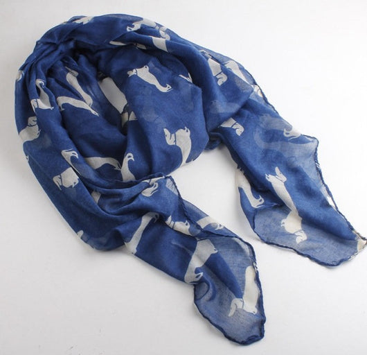 Chal Estampado con Motivos Animales - Image 8