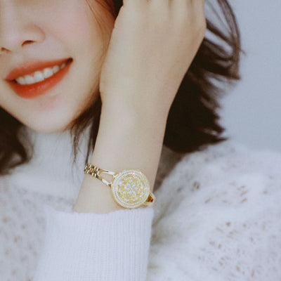 Reloj de Pulsera para Mujer con Diamantes Completos - Image 10