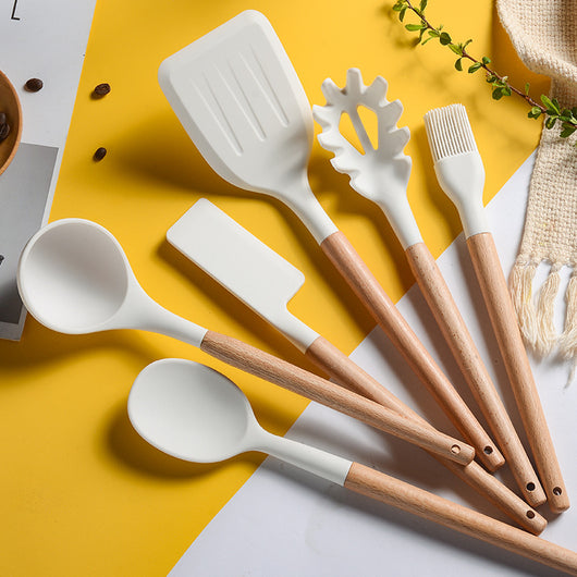 Set de Utensilios de Cocina en Silicona con Mango de Madera Crema - Image 14