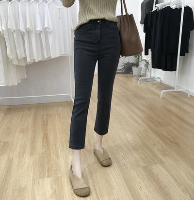 Jeans Rectos Versátiles para Cualquier Ocasión