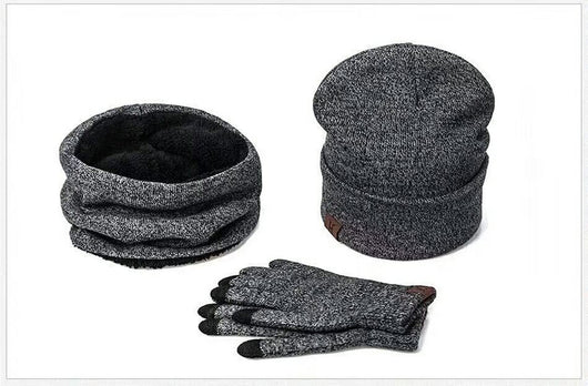 Conjunto Elegante para Hombre: Gorro Cálido y Traje de Terciopelo Premium - Image 16