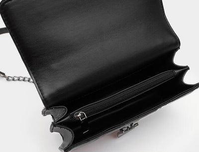 Bolsa Mensajera Cuero con Cadena Rombo - Image 4