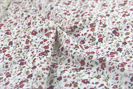 Tela Floral de Algodón con Impresión Pigmentada - Image 3