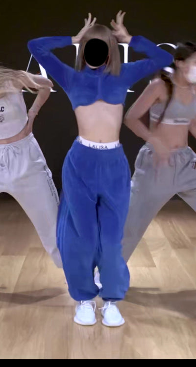 Conjunto de Disfraz y Vestuario de Presentación para Cantantes - Image 10