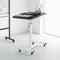 Mesa Giratoria Ajustable para Laptop - Portátil y Versátil