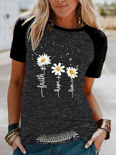Playera Estampada Tres Margaritas de Manga Corta - Image 16