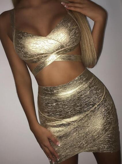 Traje Falda Corta con Hombros Inclinados y Efecto Bronceado - Image 3
