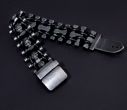 Pulsera de Calavera en Acero Inoxidable para Hombre - Estilo Retro Dominante - Image 3