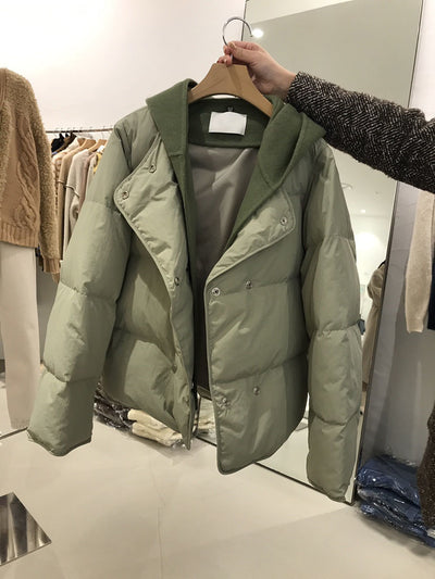 Abrigo Térmico Acolchado con Capucha y Diseño Superpuesto - Image 13
