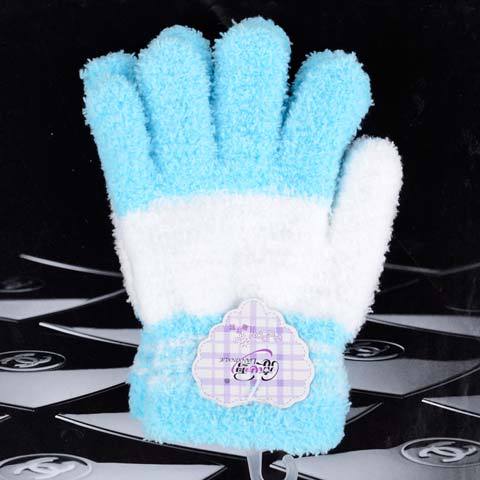 Guantes Infantiles de Felpa Cálidos y Adorables en Colores Pastel - Image 8