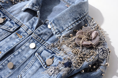 Chaqueta de Mezclilla con Flores Bordadas de Manga Larga - Image 7