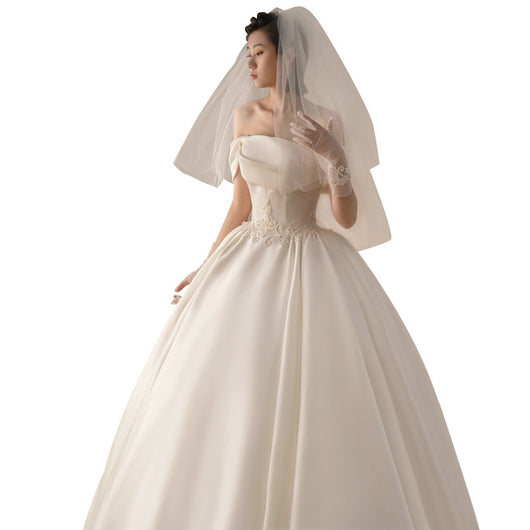 Vestido de Novia Retro Satinado con Hombros Descubiertos y Cola Elegante - Image 5