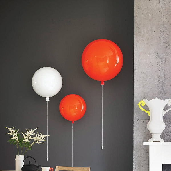 Lámpara de Pared con Patrón de Globos Coloridos