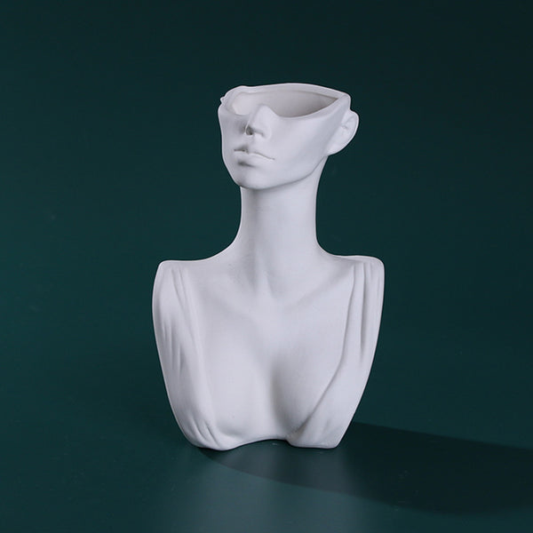 Jarrón Decorativo con Rostro de Cerámica y Flores Artesanales