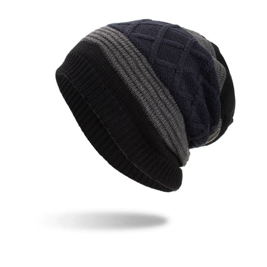 Gorro de Lana Tejido con Clip Diamante y Terciopelo - Image 9