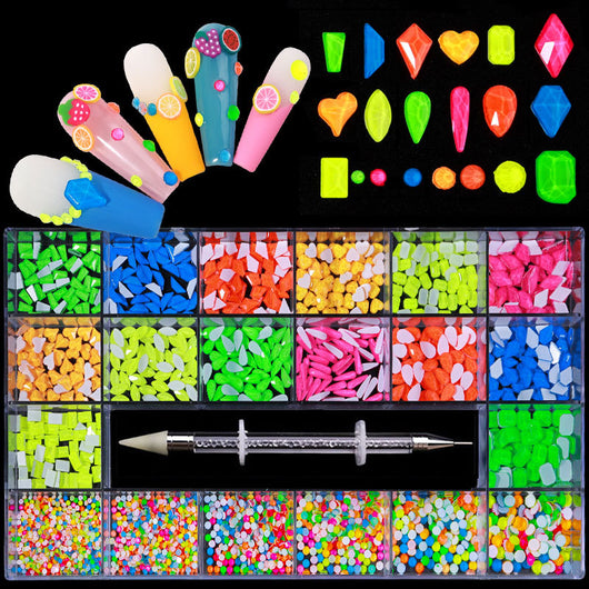 Set de Cristales y Strass para Uñas en Caja de 21 Compartimentos - Image 3